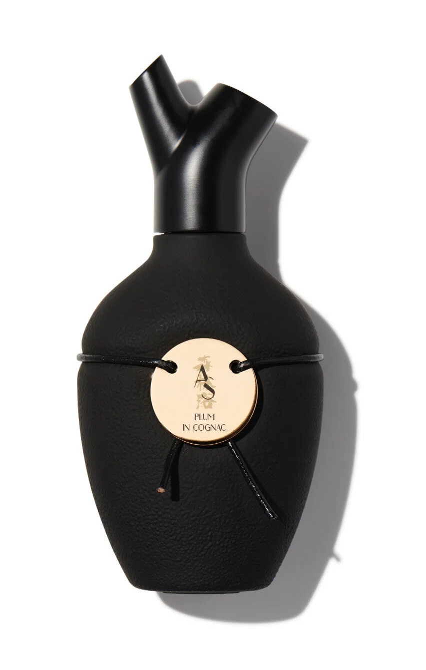scents wood plum cognac | Fumerie Parfumerie